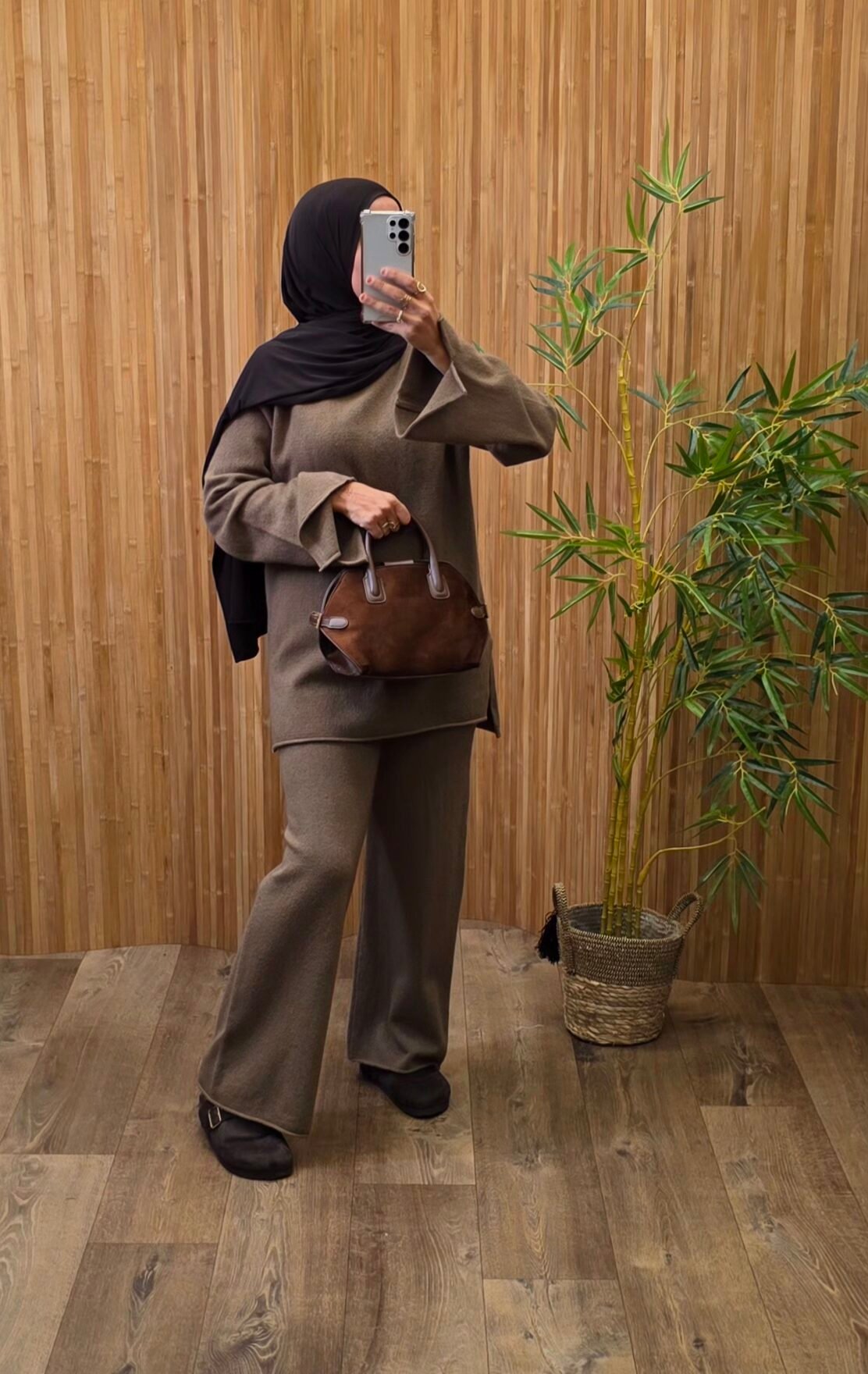 Ensemble Samira coffee