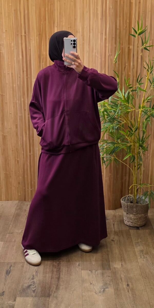 Ensemble jupe sportswear prune