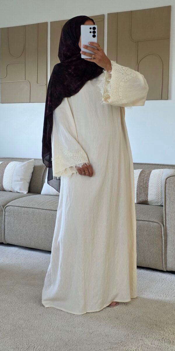 Robe dentelle Rima creme
