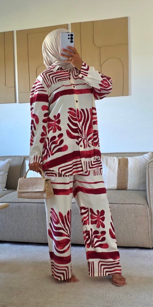 Ensemble Loula rouge