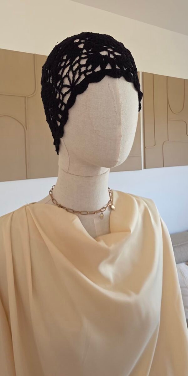 Bonnet crochet noir
