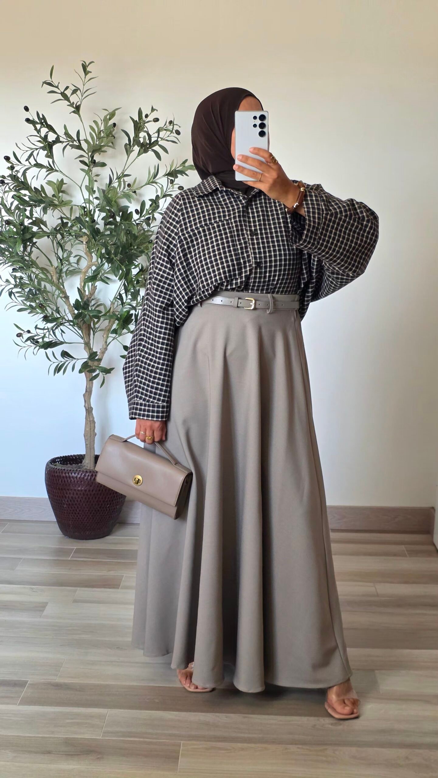 Jupe longue évasée avec ceinture Taupe – SO ELEGANCE