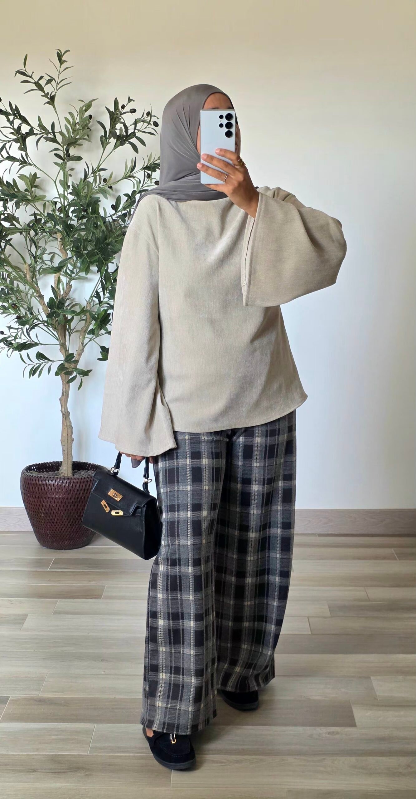 Blouse en velours crème – Image 5