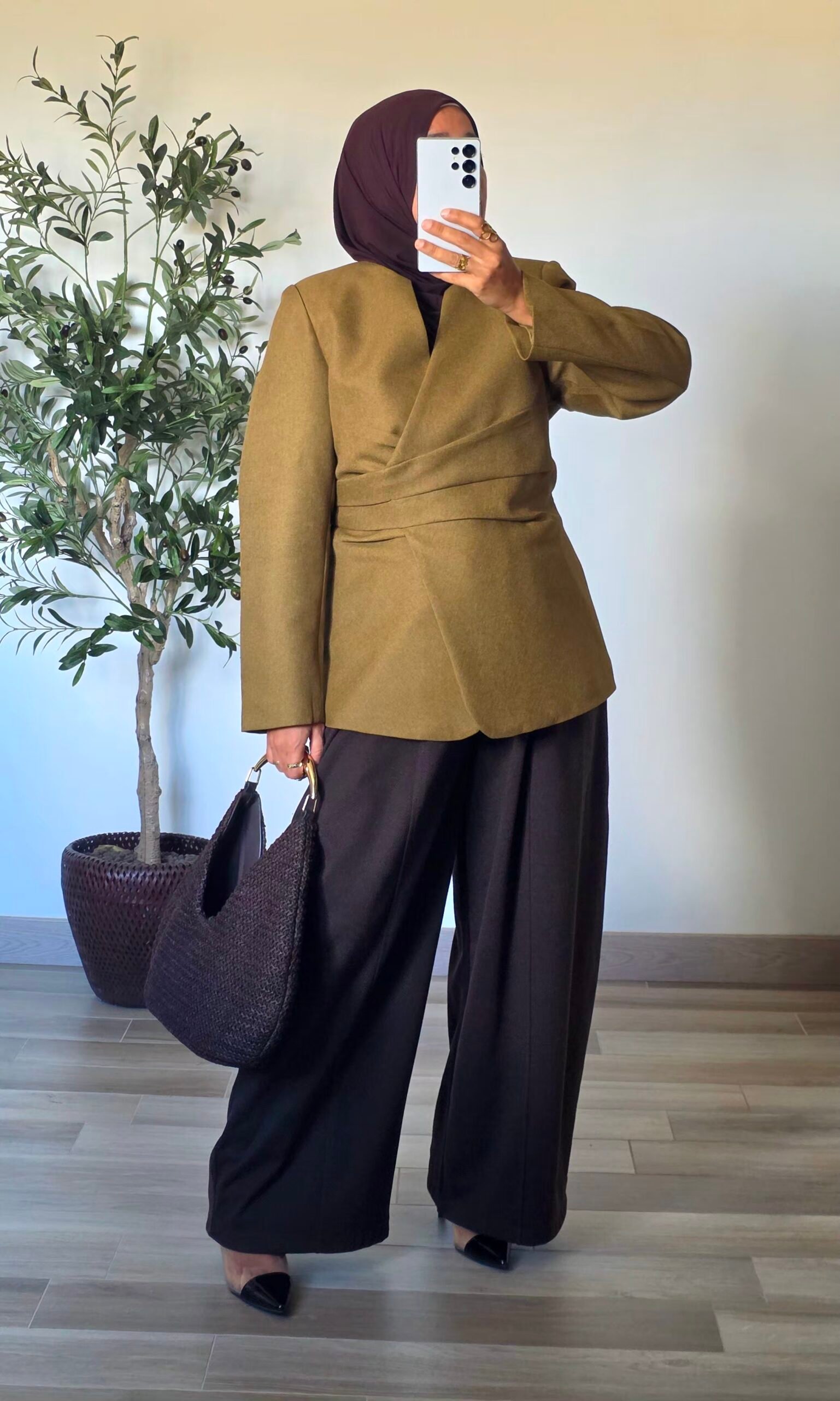 Blazer femme vert olive cintré à nouer – Image 2
