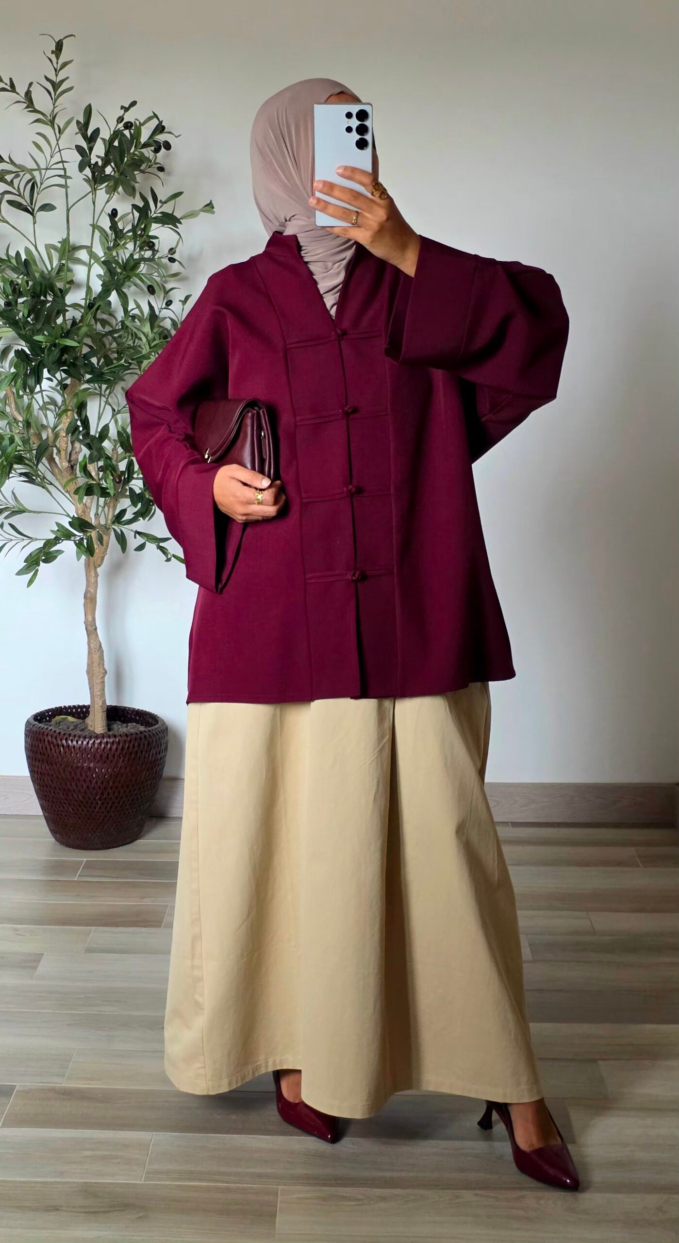 Tunique oversize à nœuds chinois bordeaux – Image 2