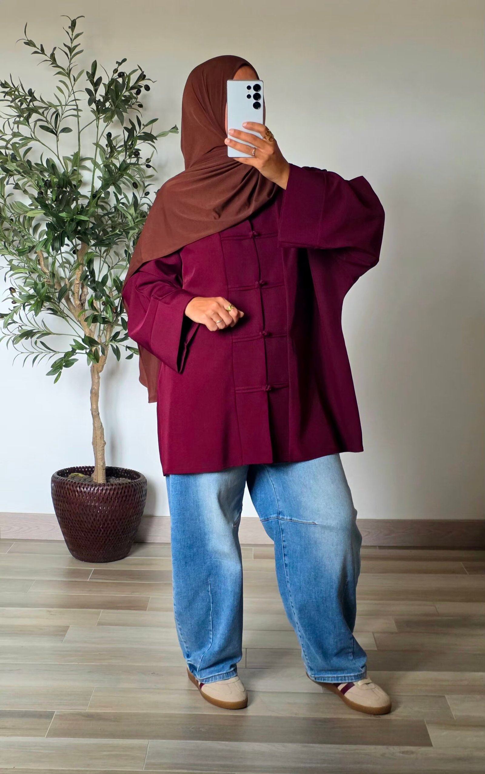 Tunique oversize à nœuds chinois bordeaux – Image 3