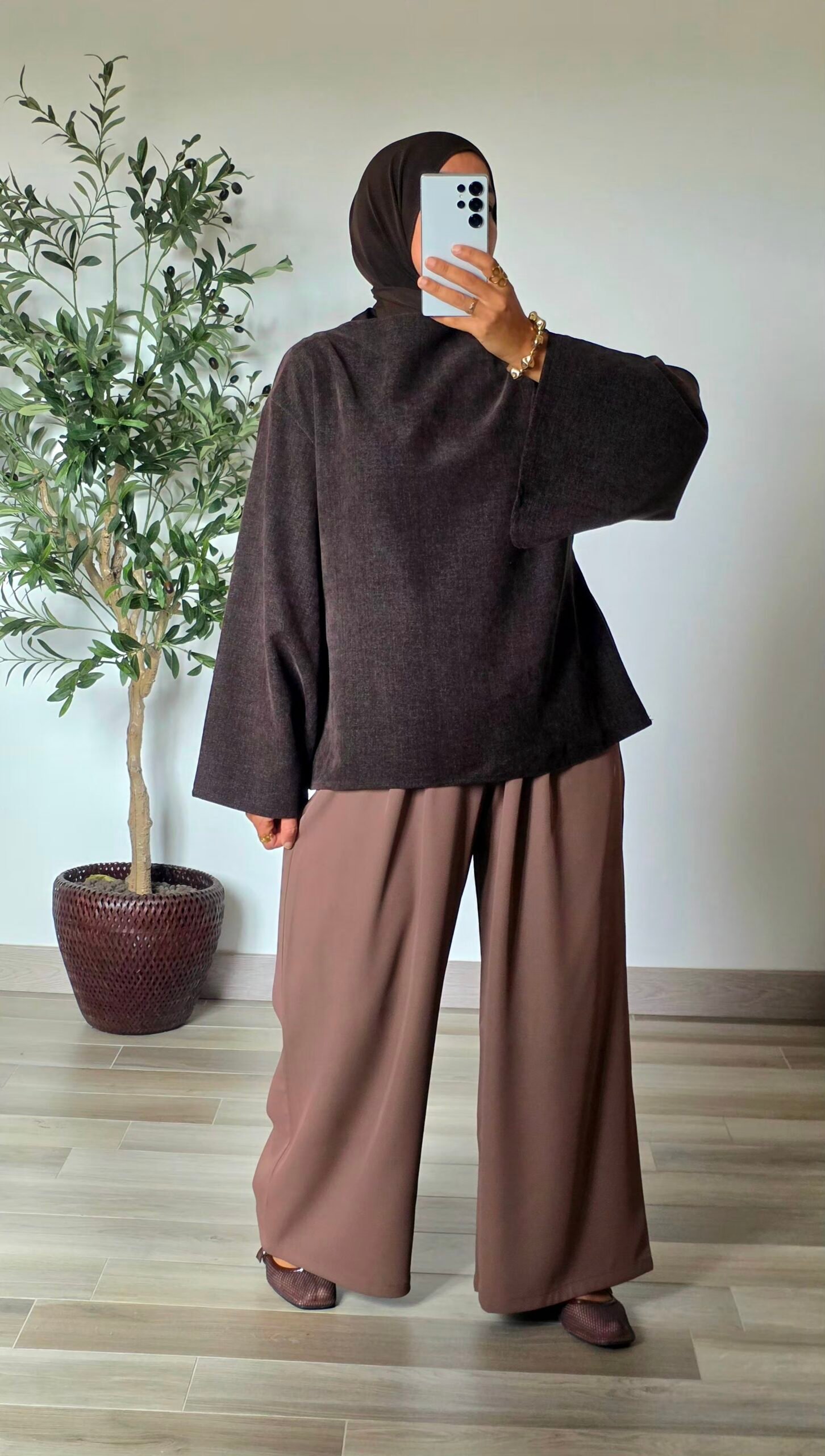 Pantalon large avec ceinture – – Image 2